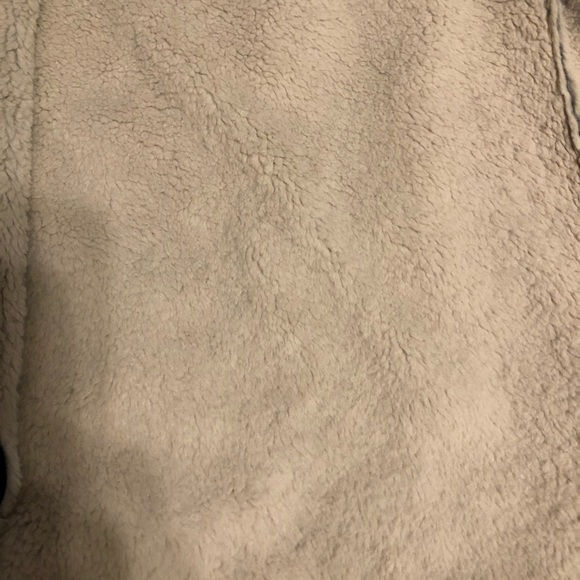 Madison & Lola Women Vest - Picture 9 of 10